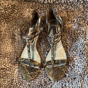 White House Black Market gladiators